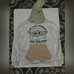 Star Wars baby Yoda, sweather  size M for boy new without tags